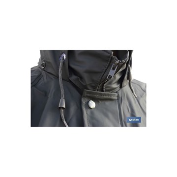 Traje de Agua | Fabricado en PVC y Poliuretano | Varios Colores | Con dos Bolsillos y Capucha oculta en el Cuello - Imagen 1